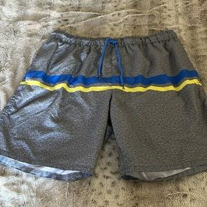 Striped swim trunks XL grey slate yellow & blue stripes mesh lined board shorts